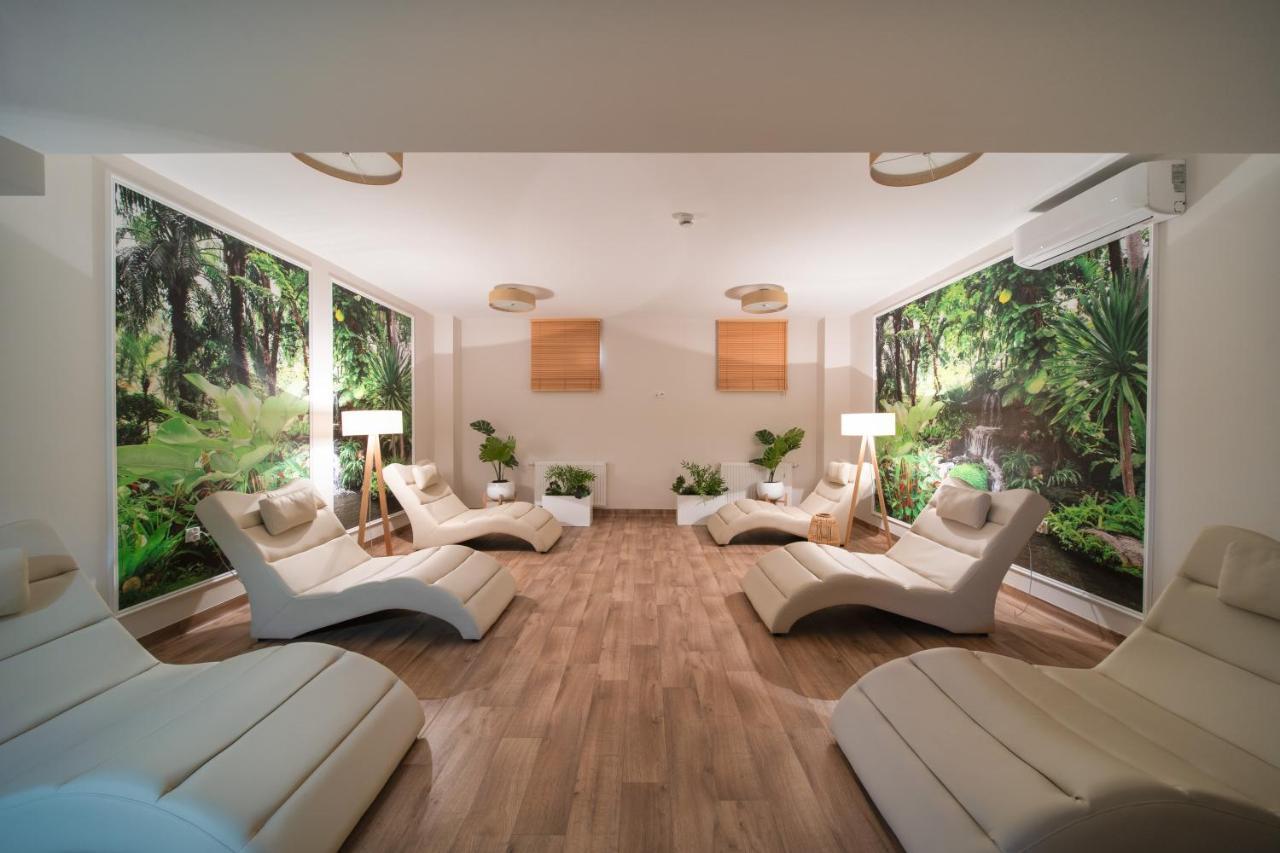 Hotel Gromada Medical Spa Busko-Zdrój Exterior foto