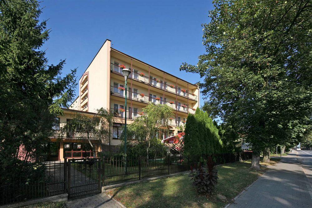 Hotel Gromada Medical Spa Busko-Zdrój Exterior foto