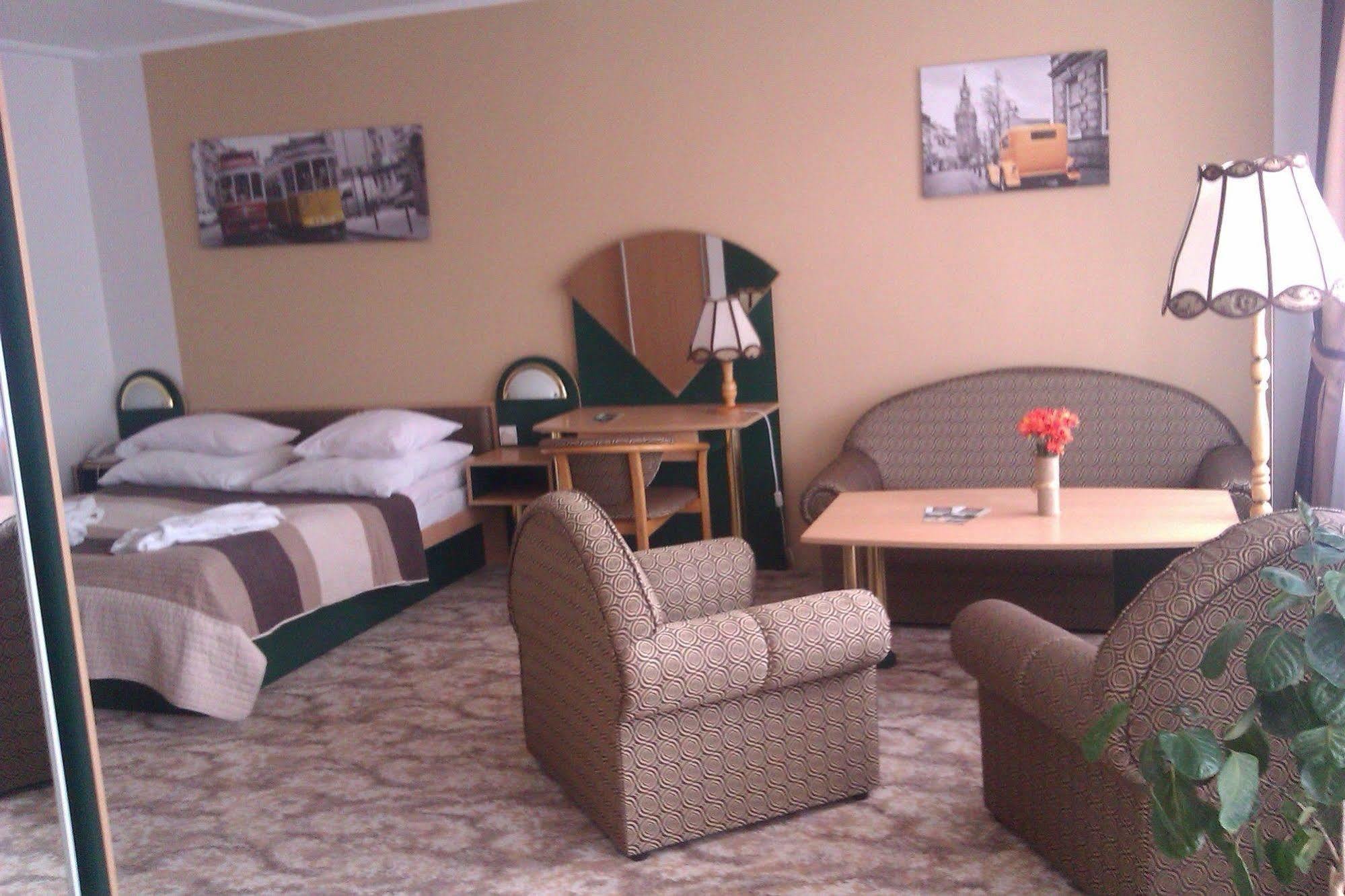 Hotel Gromada Medical Spa Busko-Zdrój Exterior foto